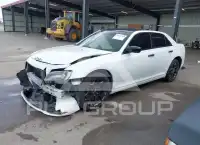 2019 Chrysler 300 фото