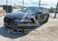 2019 Chrysler 300 фото