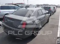 2019 Chrysler 300 фото