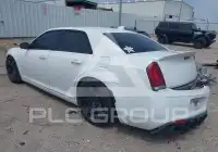 2019 Chrysler 300 фото