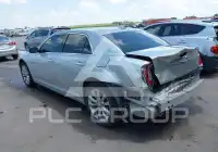 2019 Chrysler 300 фото