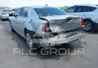 2019 Chrysler 300 фото