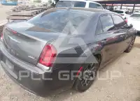 2019 Chrysler 300 photo