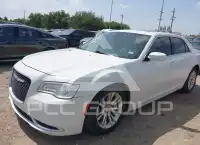 2019 Chrysler 300 фото