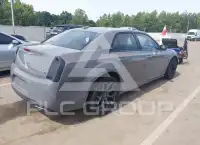 2019 Chrysler 300 фото