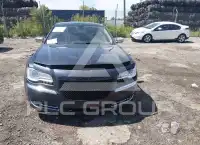 2019 Chrysler 300 фото