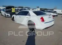 2019 Chrysler 300 фото