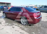 2019 Chrysler 300 фото