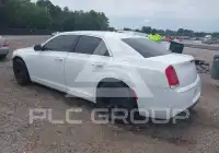 2019 Chrysler 300 photo