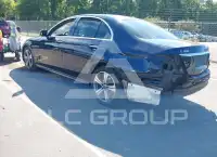 2019 Mercedes Benz E 300 фото