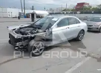 2019 Mercedes Benz E 300 фото