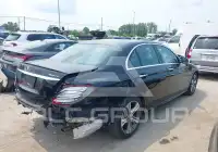 2019 Mercedes Benz E 300 фото