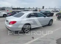 2019 Mercedes Benz E 300 фото