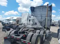 2019 Volvo VNL photo