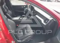 2019 Volvo XC60 photo