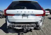 2019 Volvo XC60 photo