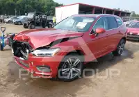 2019 Volvo XC60 photo