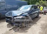 2019 Volvo XC60 photo