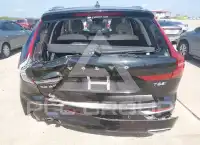 2019 Volvo XC60 photo
