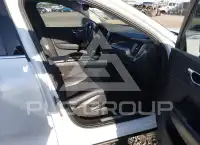 2019 Volvo XC60 фото