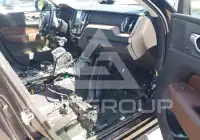 2019 Volvo XC60 photo