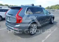 2019 Volvo XC90 photo