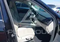 2019 Volvo XC90 фото