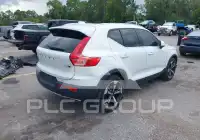 2019 Volvo XC40 фото