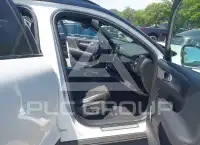 2019 Volvo XC40 photo