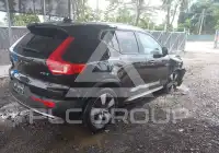 2019 Volvo XC40 фото