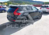 2019 Volvo XC40 фото