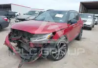2019 Volvo XC40 photo