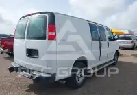 2019 GMC SAVANA photo