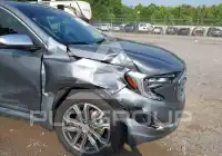 2019 GMC TERRAIN photo