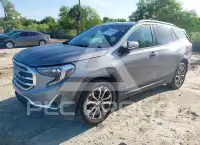 2019 GMC TERRAIN photo