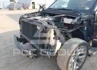2019 GMC YUKON фото