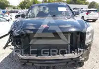 2019 GMC YUKON фото