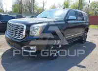 2019 GMC YUKON фото