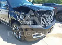 2019 GMC YUKON photo