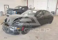 2019 Porsche Panamera photo