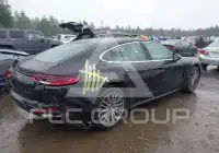 2019 Porsche Panamera photo