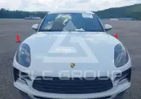 2019 Porsche MACAN photo