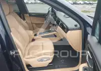 2019 Porsche MACAN photo