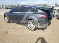 2019 Tesla Model X фото
