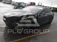 2019 Tesla Model S фото