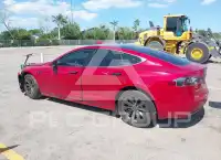 2019 Tesla Model S фото