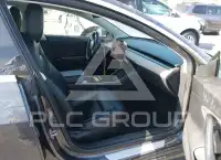 2019 Tesla Model 3 фото