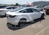 2019 Tesla Model 3 фото