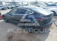 2019 Tesla Model 3 фото