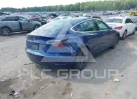 2019 Tesla Model 3 фото